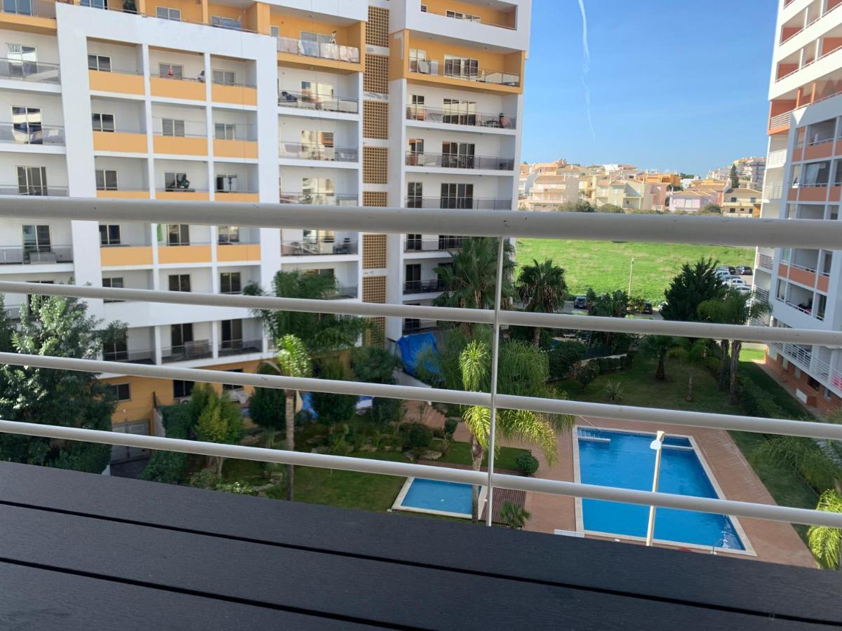 פורטימאו Convistaapartment With Pool מראה חיצוני תמונה